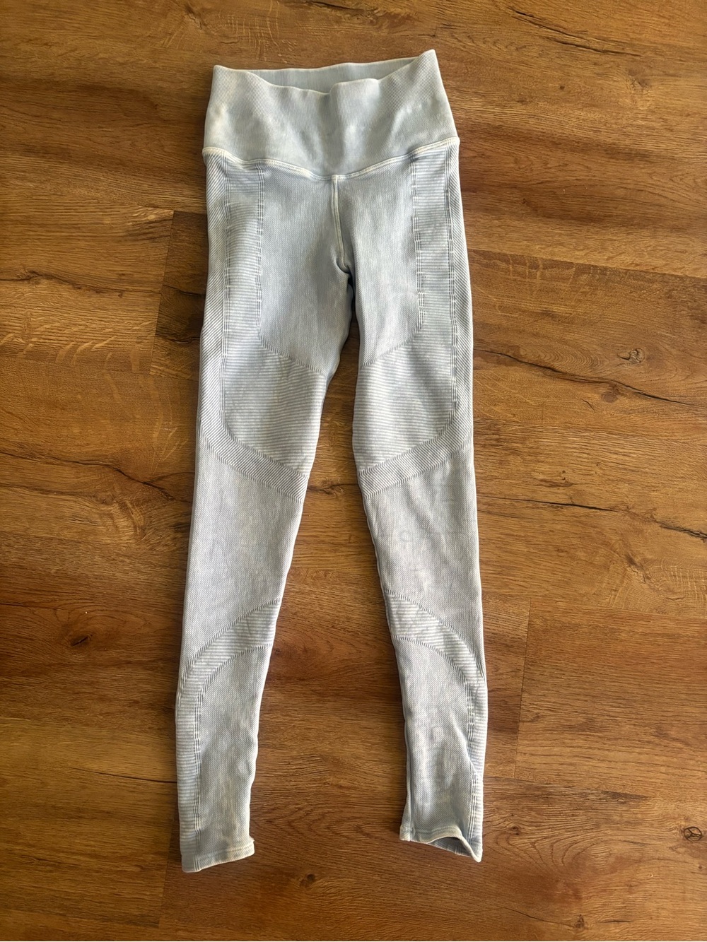NUX Pale Blue one by one Seamless Performance Leggings Xsmall.